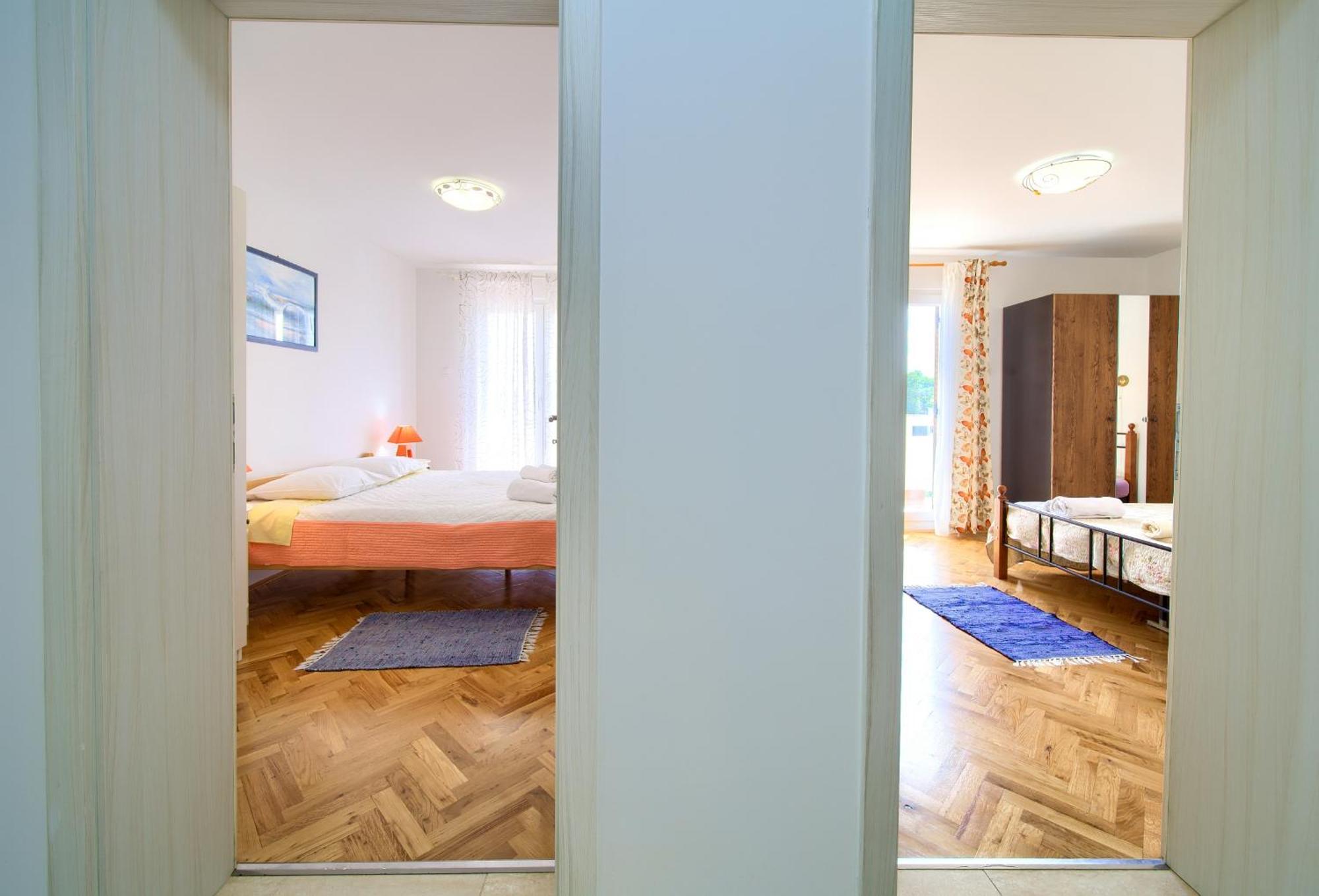 Apartments Rose Krk Town Esterno foto
